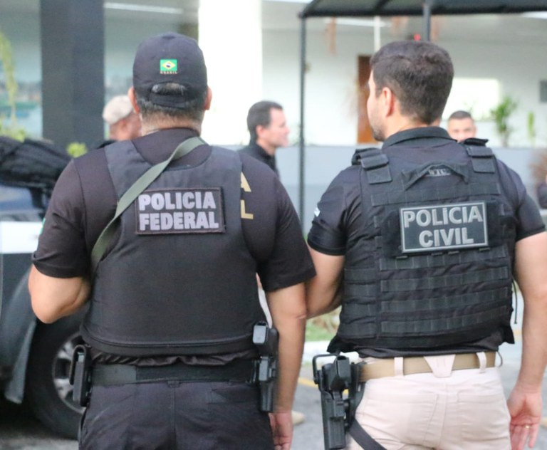 PF faz operação contra organização criminosa suspeita de participar do homicídio de policial federal