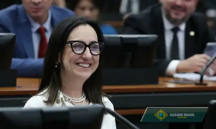 Rosângela Moro sobre Gleisi: “PT é sempre solidário na corrupção”