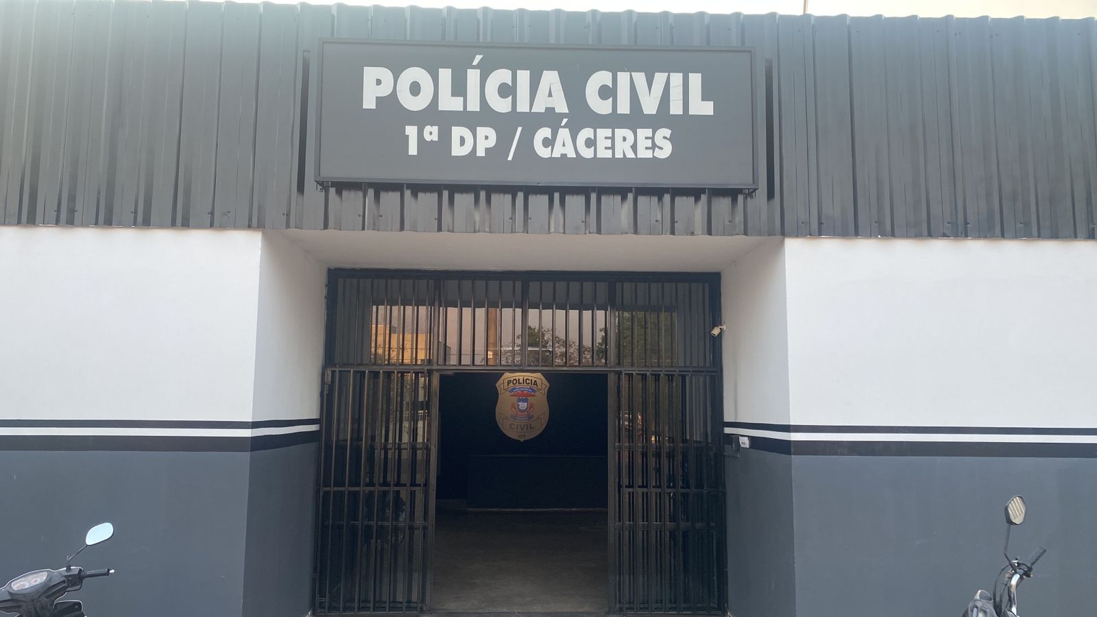 Polícia Civil prende autores e esclarece homicídios ocorridos em bar e na zona rural de Cáceres