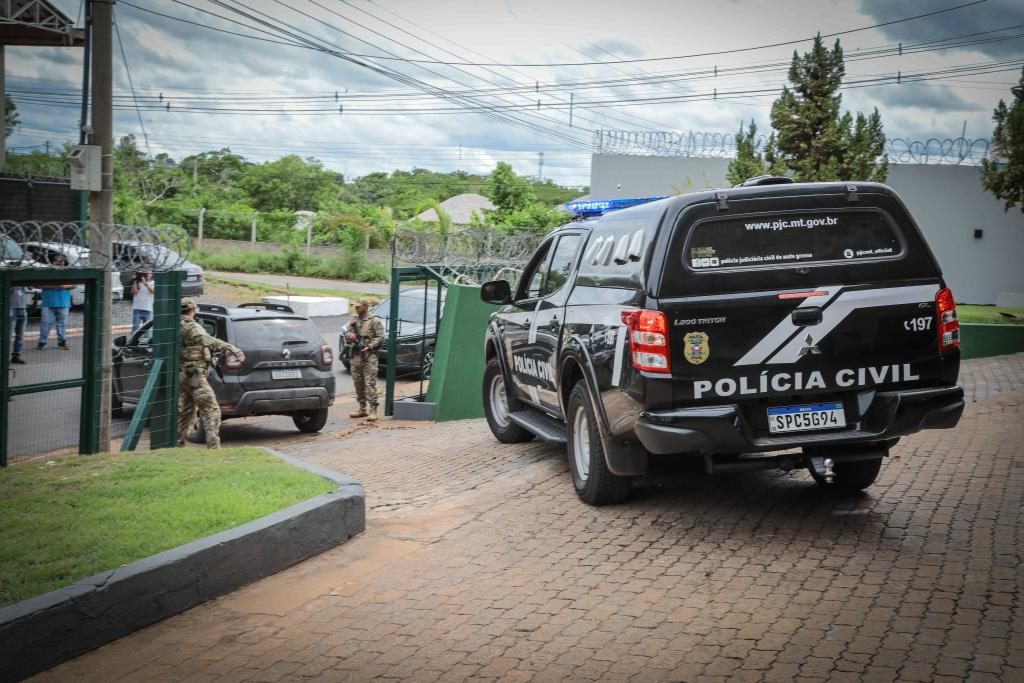 Militar procurado por homicídios se apresenta à Polícia Civil em Rondonópolis