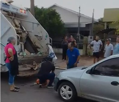 VÍDEO – Gari é atropelado por bêbado e tem fratura exposta nas pernas em MT