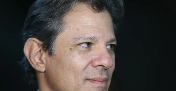 Haddad se encontra com líderes do Senado na tentativa de amenizar impasses com o Legislativo