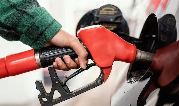 Preço da gasolina deve subir nesta semana