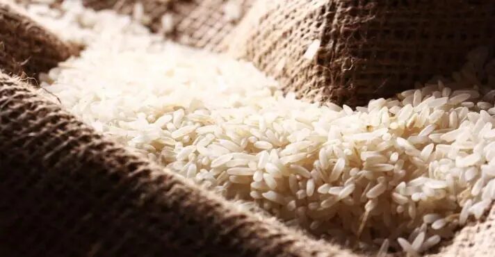 Juiz dá 24 horas ao governo Lula para explicar importação de arroz chinês