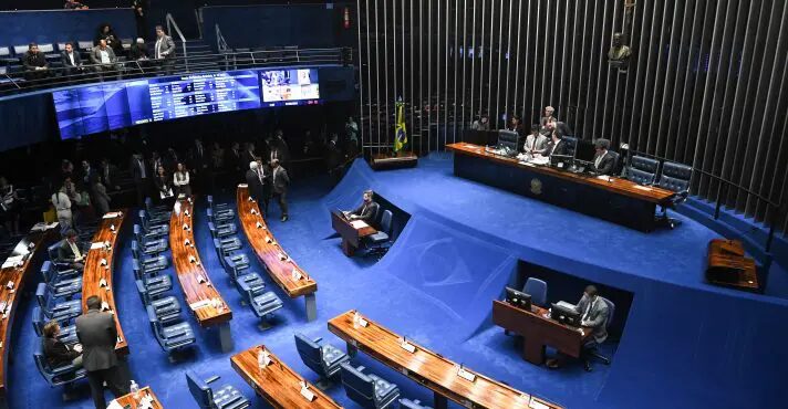 Plenário do Senado aprova urgência de projeto que altera Lei da Ficha Limpa