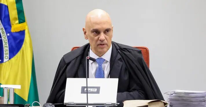 Oposição protocola pedido de impeachment de Alexandre de Moraes