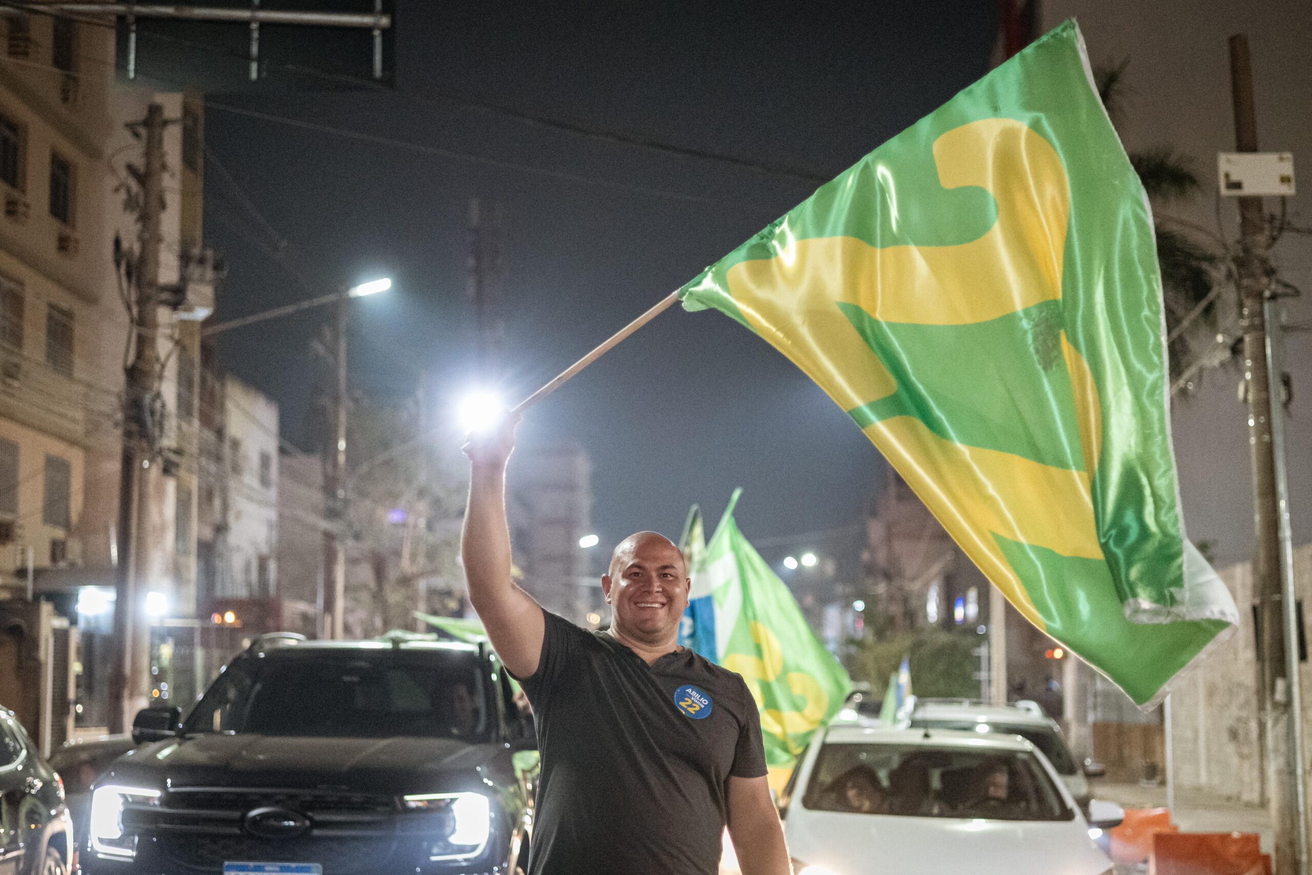 Em carreata, Abilio pede voto consciente e em candidato sem histórico de corrupção