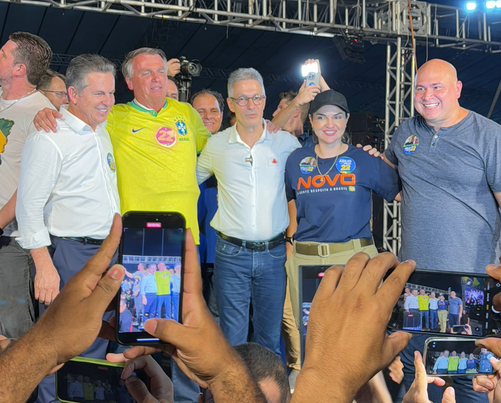 Em Cuiabá, Bolsonaro crava Abilio e Vânia na prefeitura da capital