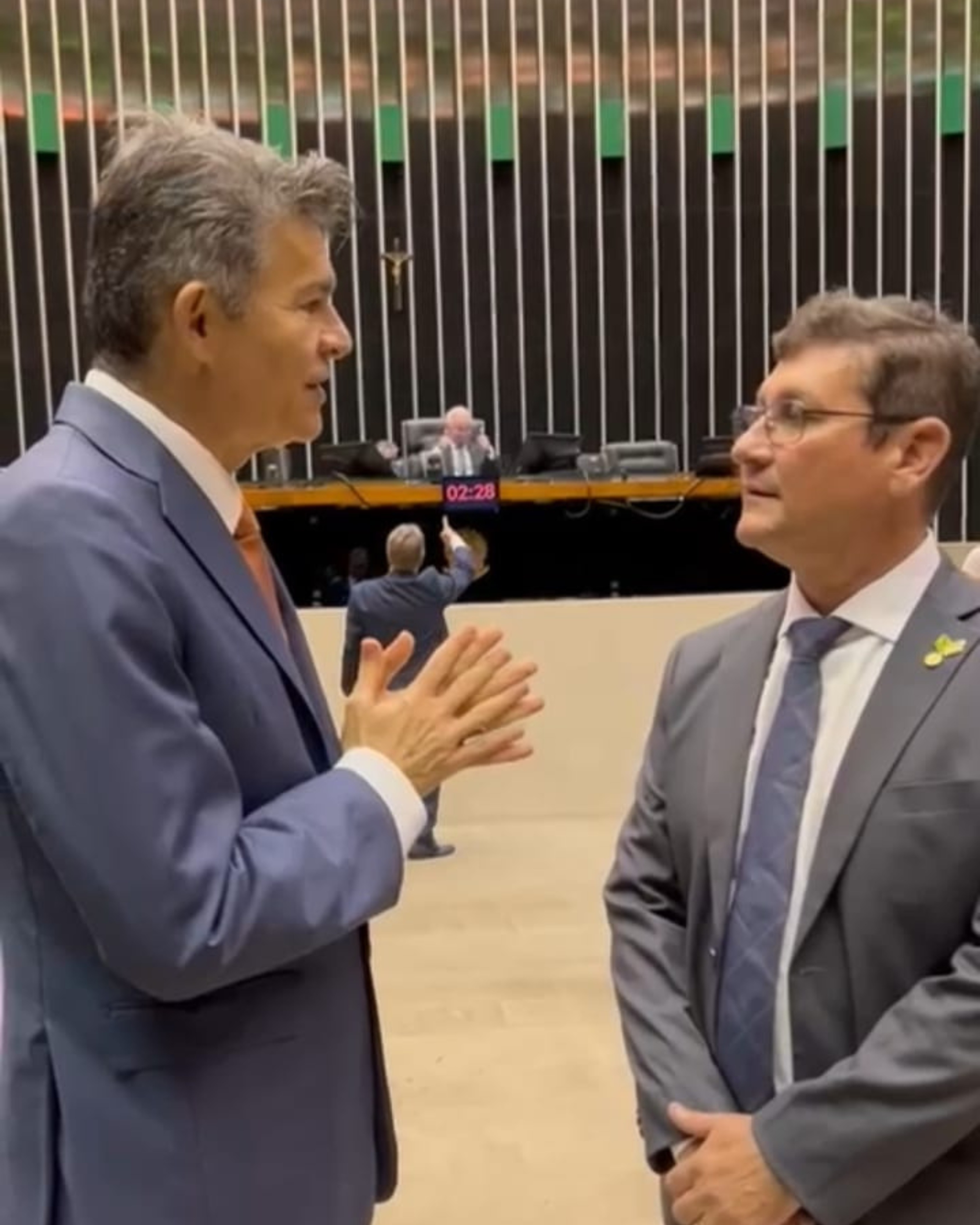 Rodrigo da Zaeli vai à Brasília e participa de reuniões importantes como a da contagem pública dos votos