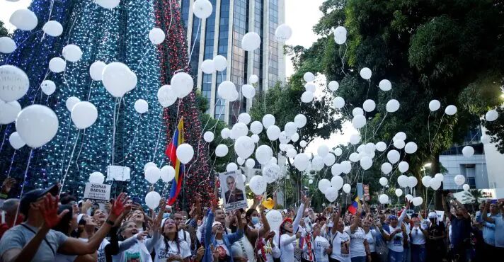 Venezuela registra manifestação contra o regime com baixa adesão, a um mês da posse de Nicolás Maduro