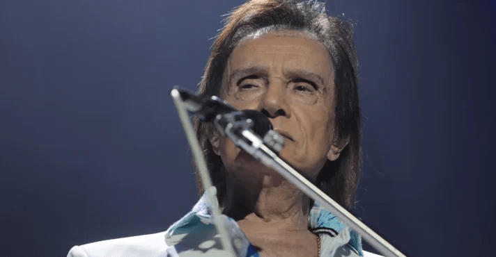 Roberto Carlos maltrata funcionários e ameaça abandonar show