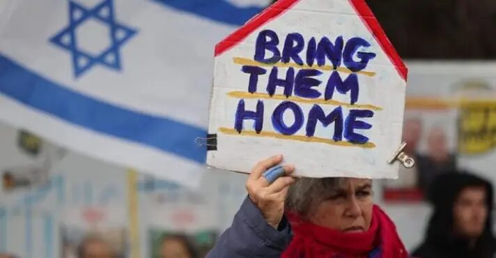 Ainda há 90 reféns isralenses sob domínio do Hamas, afirmam FDI