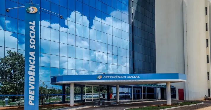 Investigados no caso do INSS gastaram R$ 35 mi em imóveis, revela PF