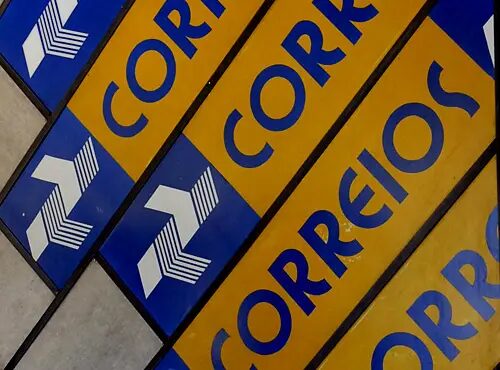 Correios voltam a atrasar repasses e acumulam dívida com fundo de pensão