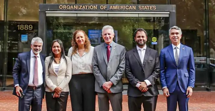 Bolsonaro resgata vídeo de aliados de Lula que foram aos EUA denunciar ‘perseguição política’