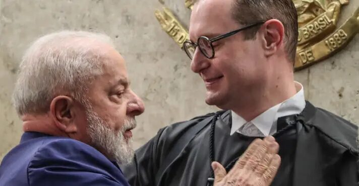 Zanin também vota para regular redes sociais; placar está 5 a 1