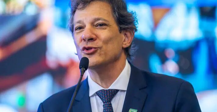 Haddad tira férias em meio a embate na Câmara sobre alta do IOF