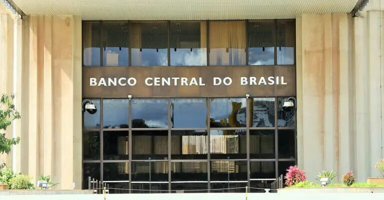 Mercado corta previsão de inflação para 5,25%, aponta Focus
