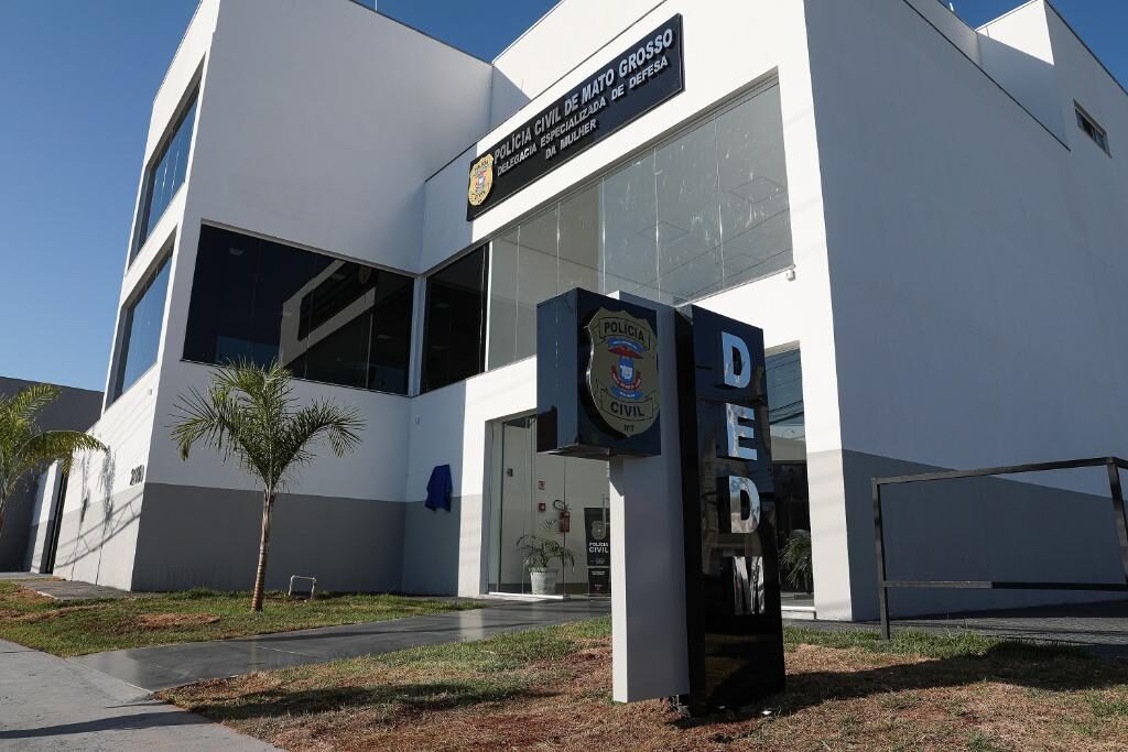 Polícia prende dono de prostíbulo que enganava mulheres para se prostituírem em garimpo