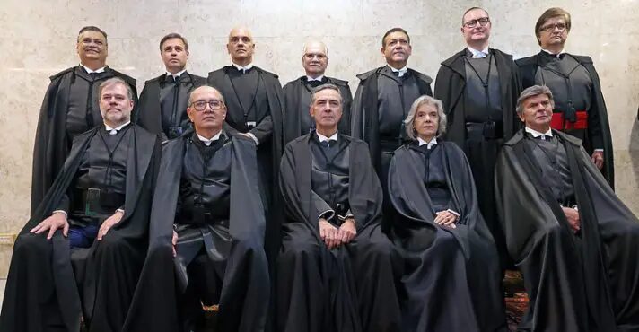 Por 8 votos a 3, STF decide regular as redes sociais