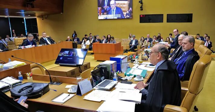 Imprensa internacional repercute decisão do STF sobre regulação da redes