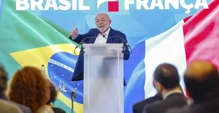 Campanha eleitoral com IA pode ter ‘cem por cento de mentiras’, diz Lula