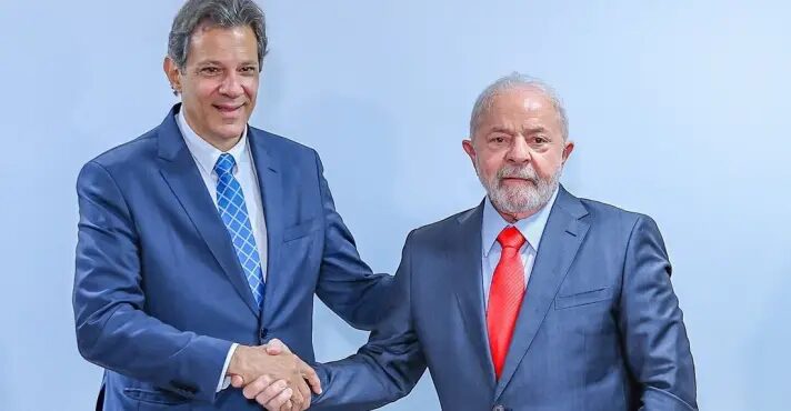 Lula eleva arrecadação do governo em R$ 2,1 bi com IOF e estabelece recorde em junho