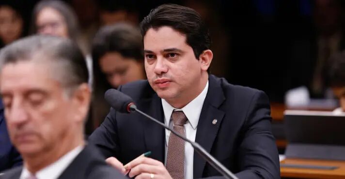 Alvo da PF, Júnior Mano acumula dívida de R$ 12 milhões com a União