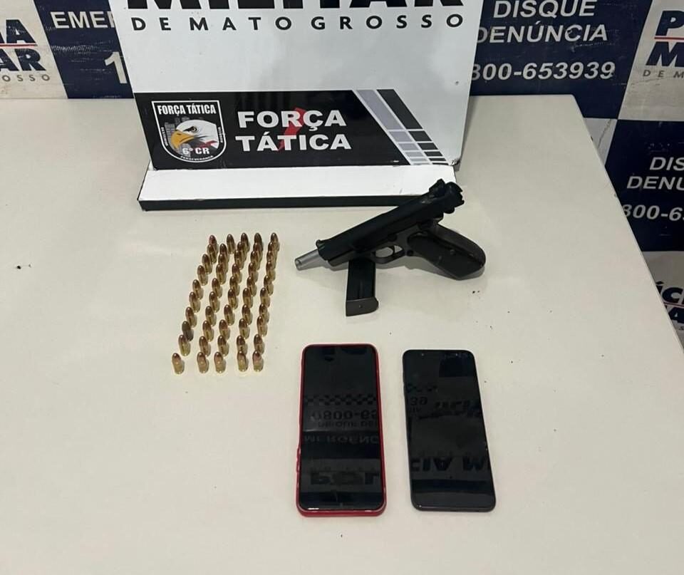 PM prende faccionados com arma de fogo e 50 munições em Cáceres