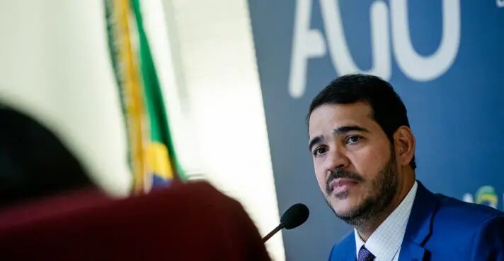 Jorge Messias recebeu quase R$ 200 mil em honorários advocatícios retroativos