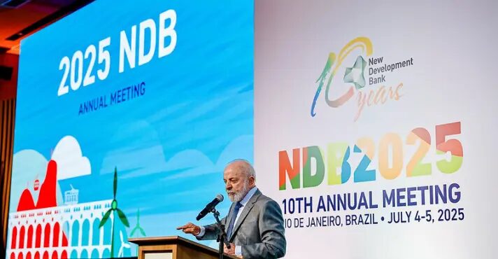 Lula critica ONU por conflito Israel-Palestina e defende moeda comum para o Brics