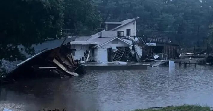 Enchentes no Texas deixam 24 mortos e desaparecidos, incluindo crianças; vídeos