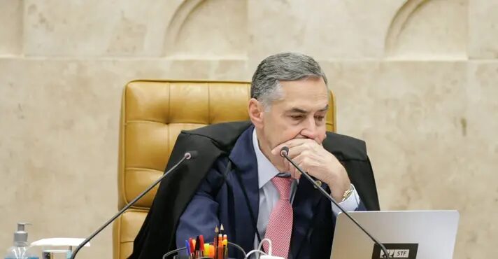 Cassação de visto afeta agenda de eventos de Barroso nos EUA