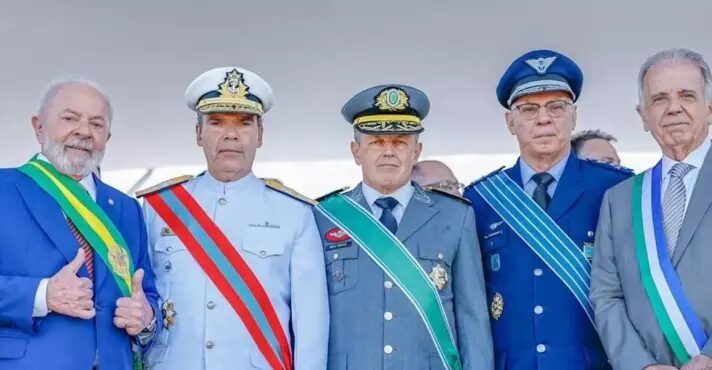 Comandantes das Forças Armadas acumulam aumentos salariais de até 13% em 2025