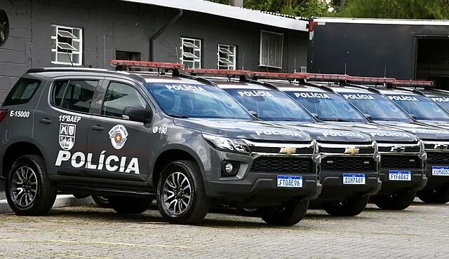 Polícia prende empresários acusados de financiar plano do PCC para matar promotor