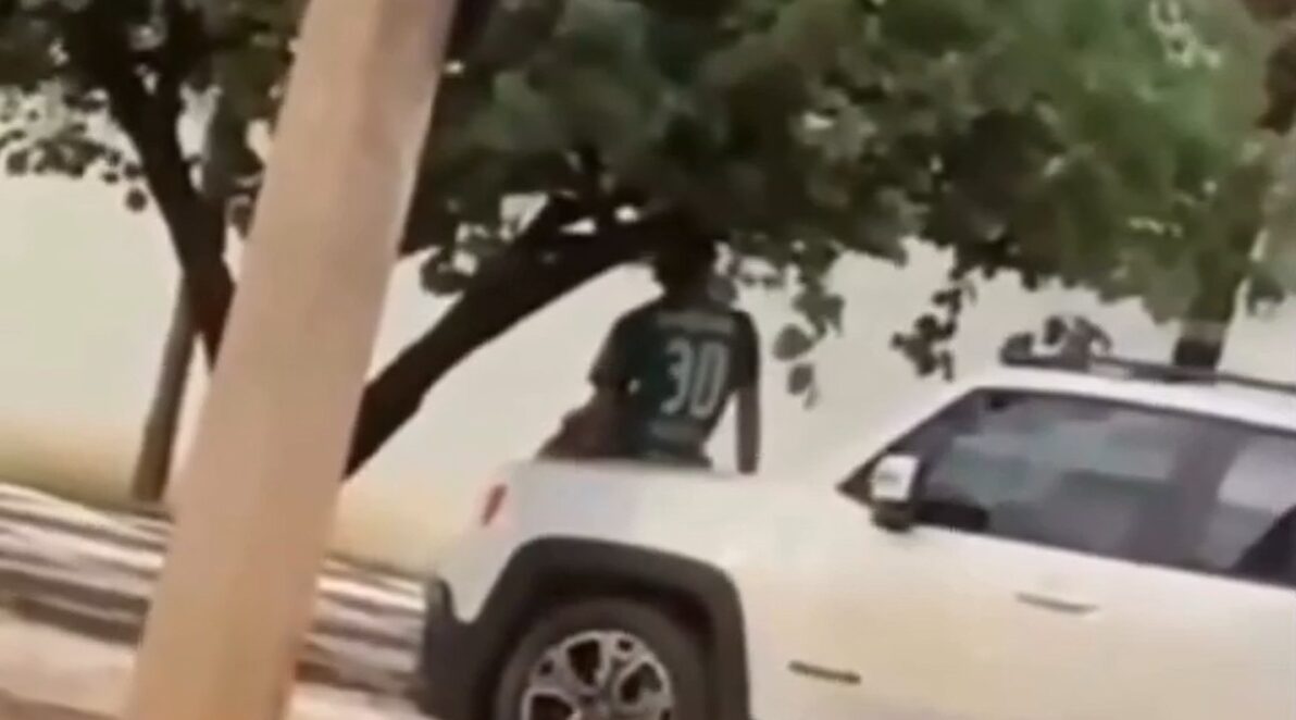 Vídeo flagra casal em ato íntimo em via pública de Cuiabá e cena viraliza