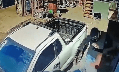 Ladrões torturam clientes e funcionários em VG; vídeo