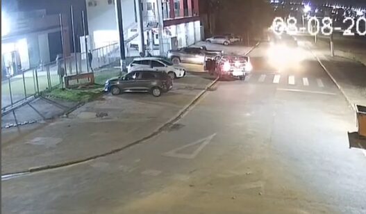 VÍDEO: Policiais da Força Tática ajudam a salvar bebê de um ano engasgado em Rondonópolis