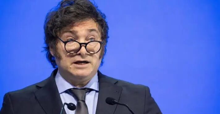 Argentina afirma que não recebeu pedido de asilo de Bolsonaro