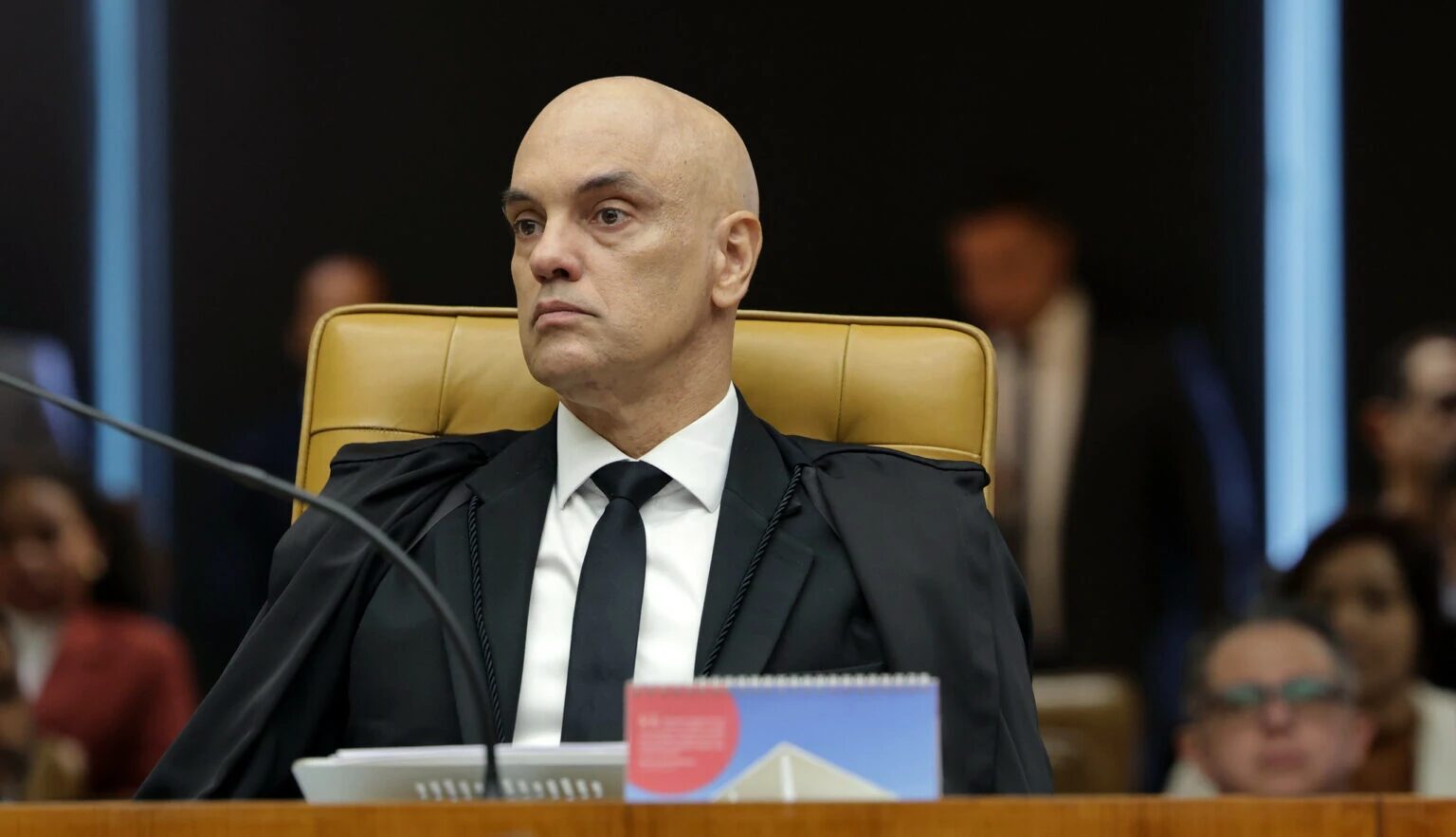Embaixada dos EUA reage após Moraes falar em punir bancos