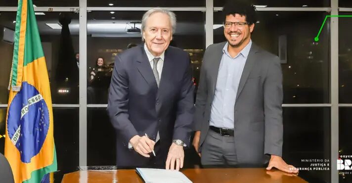 Secretário de Lewandowski promove festa de comemoração pela condenação de Bolsonaro