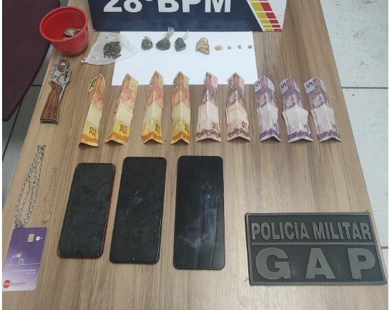 Polícia apreende drogas e objetos de origem suspeita ponto de tráfico em Jaciara-MT; vídeo