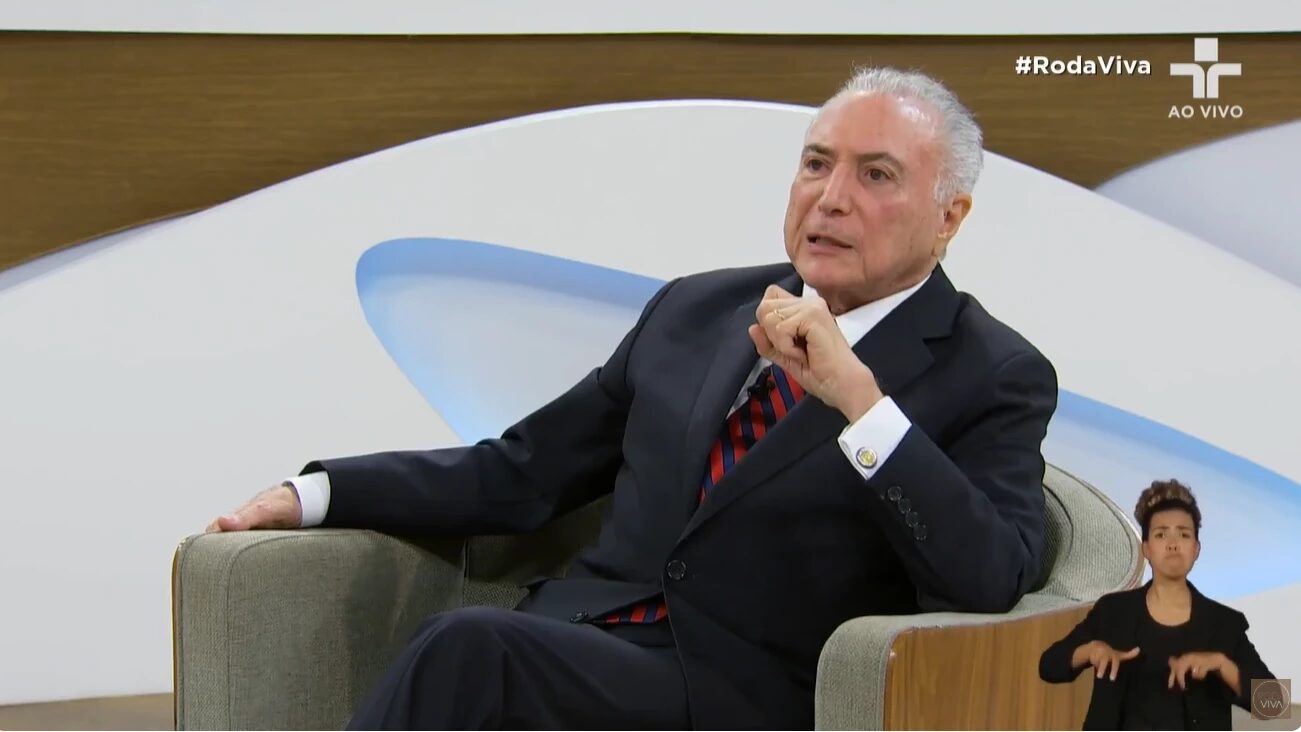 Temer afirma que Lula devia ligar para Trump: “Pensar no Brasil”