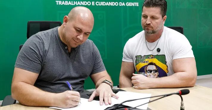 Prefeito de Cuiabá sanciona lei que veta atletas trans em competições femininas