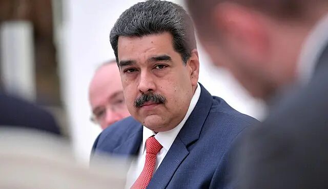Ditadura de Maduro prende ativista de direitos humanos e a família dele