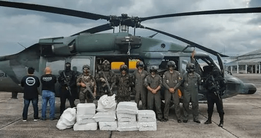 Operação no Amazonas apreende 400 kg de drogas