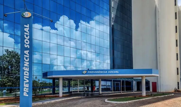 Entidade não provou autorização, mas INSS repassou R$ 15 milhões