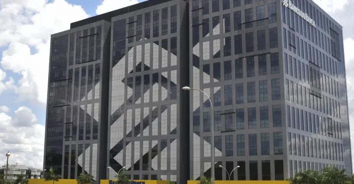 Banco do Brasil adota medidas preventivas contra a Lei Magnitsky