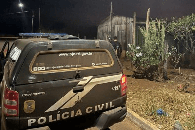 Padrasto baleado por enteado que defendeu a mãe morre em hospital