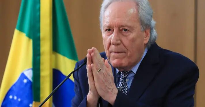 Lewandowski não confirma revogação de visto pelos EUA